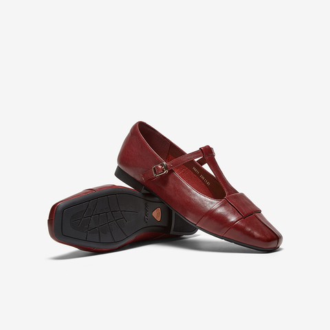 Bata玛丽珍女2025秋季商场新款牛皮复古软底通勤丁字单鞋56011CQ5