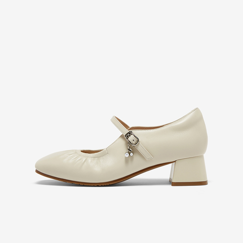 Bata玛丽珍女202秋季商场新款羊皮法式通勤百搭粗跟浅口鞋68862CQ5