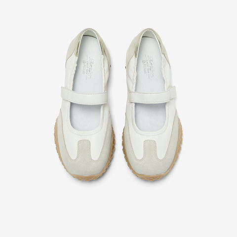 Bata休闲玛丽珍2025秋商场新款羊皮舒适通勤豆豆底单鞋AZX01CQ5