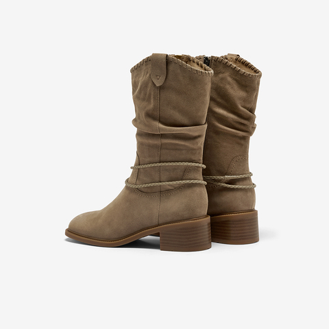 Bata西部靴女2025冬商场新款羊皮百搭复古时尚长筒时装靴ATO47DS5