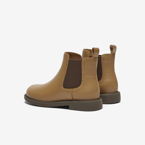 Bata切尔西靴女2025冬商场新款英伦风牛皮通勤软底短筒靴86812DD5