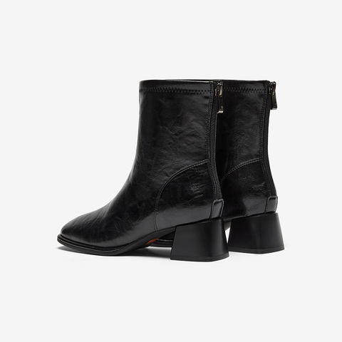 Bata弹力瘦瘦靴女2025冬季商场新款通勤百搭粗跟时装靴AAH40DZ5