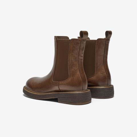 Bata切尔西靴女2025冬商场新款英伦风牛皮通勤百搭短筒靴33578DD5