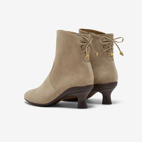 Bata时装靴女2025冬商场新款百搭软底羊皮通勤粗跟短筒靴AIR55DD5