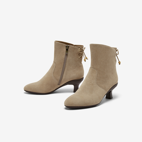 Bata时装靴女2025冬商场新款百搭软底羊皮通勤粗跟短筒靴AIR55DD5