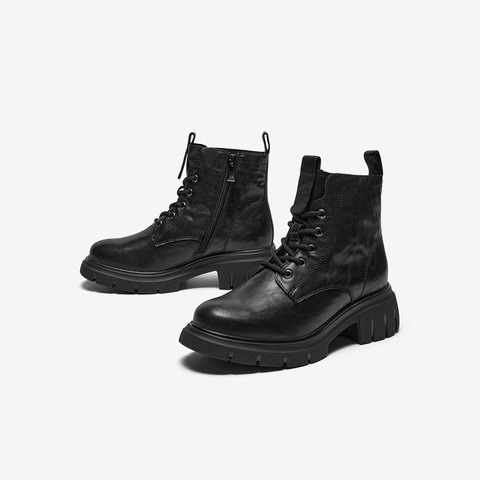 Bata英伦马丁靴女2025冬商场新款牛皮粗跟百搭纹理短筒靴UWL02DD5