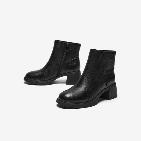 Bata时装靴女2025冬商场新款羊皮粗跟通勤增高百搭短筒靴UWT01DD5