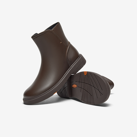 Bata时装靴女2025冬季商场新款通勤百搭羊皮软底短筒靴AKQ49DD5