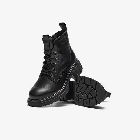 Bata英伦马丁靴女2025冬商场新款牛皮粗跟百搭纹理短筒靴UWL02DD5