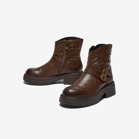 Bata时装靴女2025冬季商场新款百搭羊皮通勤粗跟短筒靴AGC47DD5