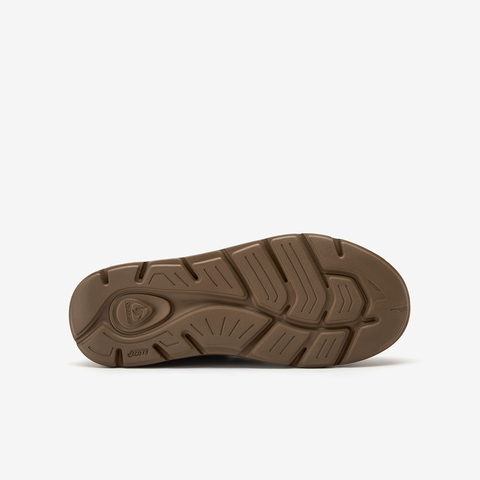 Bata休闲鞋女2025冬季新款舒适通勤厚底毛毛德训运动鞋AD120DM5