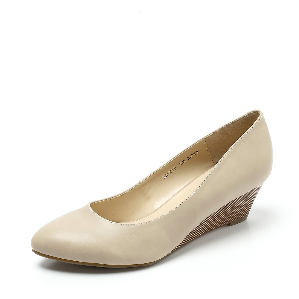belle/百丽秋季优雅素面纯皮尖头坡跟鞋米色3my10cq1