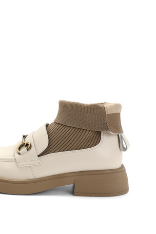 百丽经典通勤袜靴女23冬新商场同款百搭舒适短靴A2N1DDD3