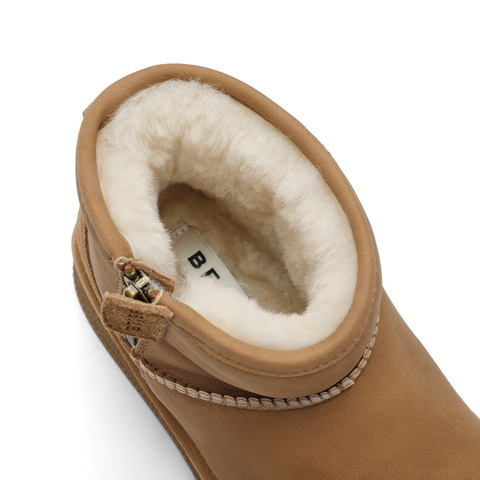 百丽舒适保暖雪地靴23冬新女童商场同款短筒靴SMG22D93
