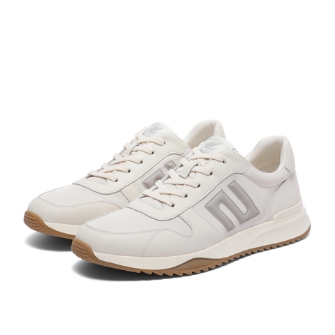 百丽潮搭休闲鞋男2023秋新商场同款跑道设计运动风老爹鞋D8F05CM3