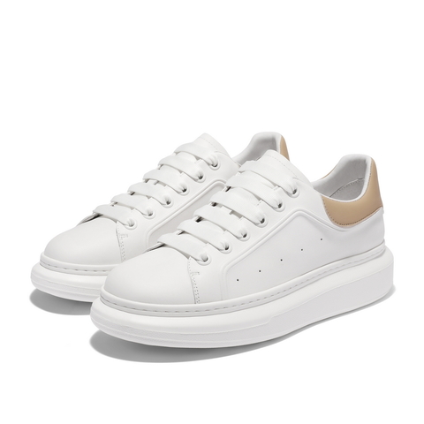 百丽时尚百搭小白鞋男2024春新厚底增高后尾撞色休闲板鞋A1482AM4