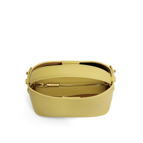 百丽包包女托斯卡纳头层牛皮质感通勤单肩斜挎手提水桶包X9311AX4