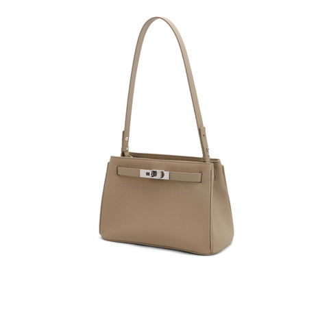 百丽包包女2024新商场同款质感简约通勤单肩斜挎小方包M7877DX4