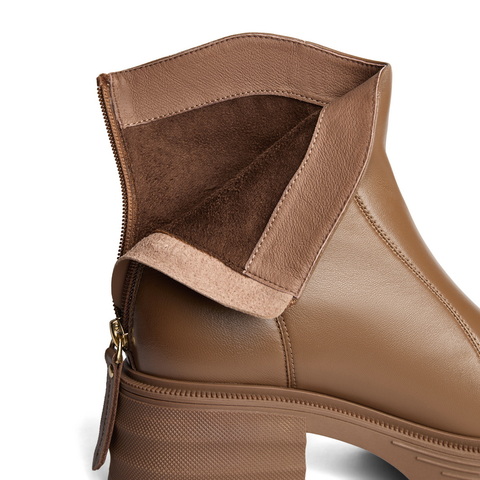 百丽厚底增高休闲靴女2024冬新商场同款真皮舒适靴B8Y1DDZ4