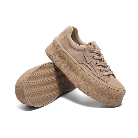 百丽休闲舒适板鞋女2024秋新通勤百搭鞋B2308CM4