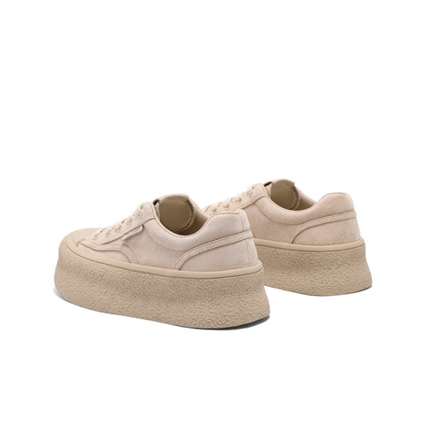 百丽休闲舒适板鞋女2024秋新通勤百搭鞋B2308CM4