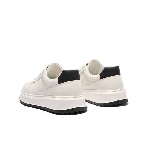 百丽时尚百搭小白鞋男鞋秋季轻盈厚底舒适潮搭休闲板鞋A2084CM4