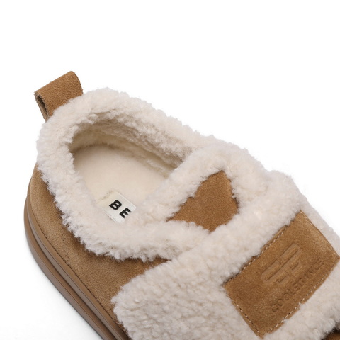 百丽时尚舒适毛毛鞋女2024冬新商场同款保暖加绒板鞋D1T1DAM5