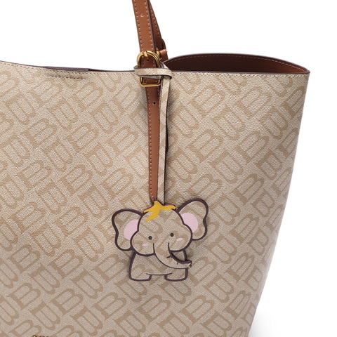 百丽包女2025春新商场同款超火复古通勤大容量单肩托特包X7226AX5