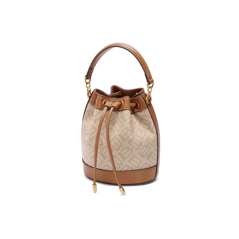 百丽包包女2025春新商场同款复古休闲单肩斜挎手提水桶包X7232AX5