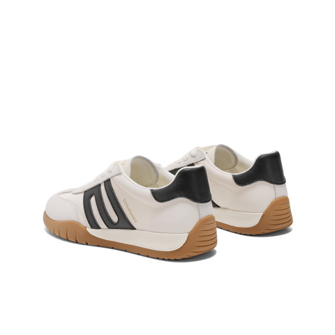 百丽休闲舒适拼色阿甘鞋女2025春新时尚百搭板鞋D3Y1DAM5