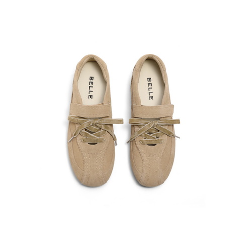 百丽休闲舒适德训鞋女2025春新质感时尚百搭板鞋D4C1DAA5