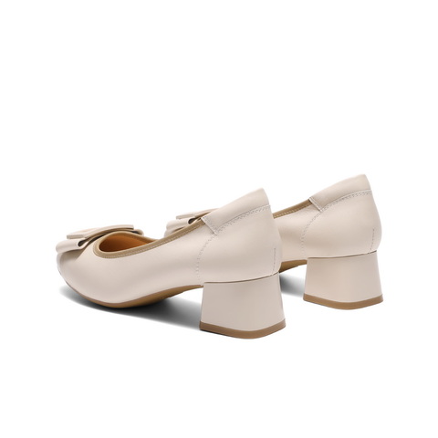 百丽舒适优雅单鞋女2025春新真皮蝴蝶结方跟鞋D3S1DAQ5