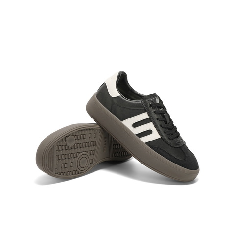 百丽休闲舒适德训鞋女2025春新时尚百搭板鞋D3A2DAM5