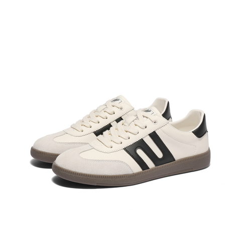 百丽潮搭撞色休闲板鞋男2025春新商场同款复古运动德训鞋8PU01AM5