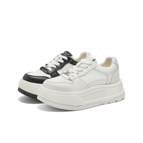 百丽简约休闲板鞋女2025春新属实厚底鞋B2457AM5