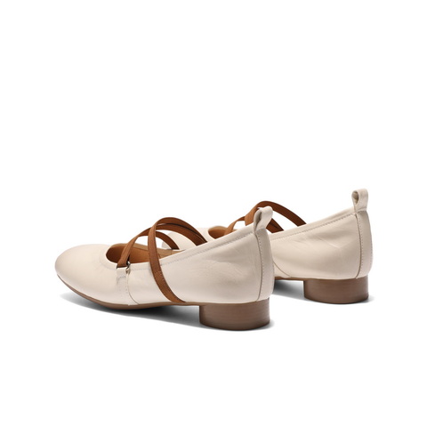 百丽扣带时装玛丽珍鞋女2025春新时尚优雅鞋D3Z1DAQ5