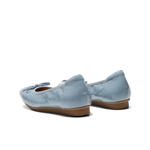 百丽气质平跟单鞋女2025春新商场同款真皮舒适浅口单鞋B3W2DAQ5