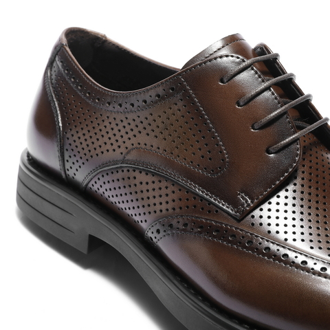 百丽布洛克雕花商务鞋男2025新款春牛皮打孔透气正装皮鞋7TN01AM5