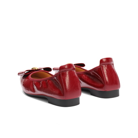 百丽柔软平底便鞋女2025春新商场同款真皮通勤单鞋D8B1DAQ5