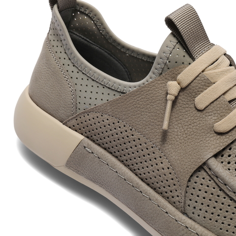 百丽打孔透气户外工装鞋男2025夏季新舒适厚底套脚休闲鞋A2000BM5