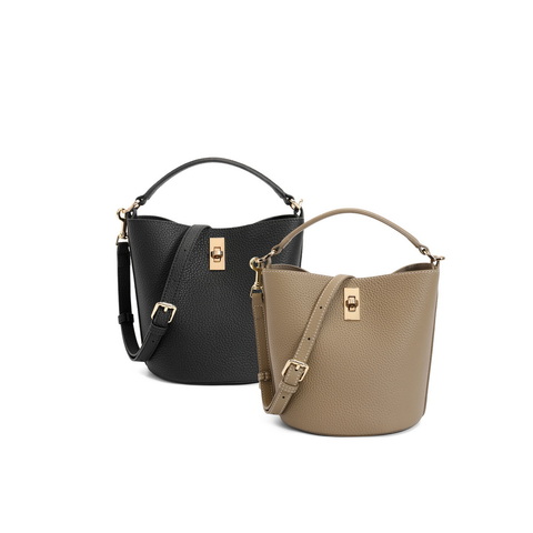 百丽包包女2024新商场同款通勤杏仁包单肩斜挎手提水桶包BL766AX5