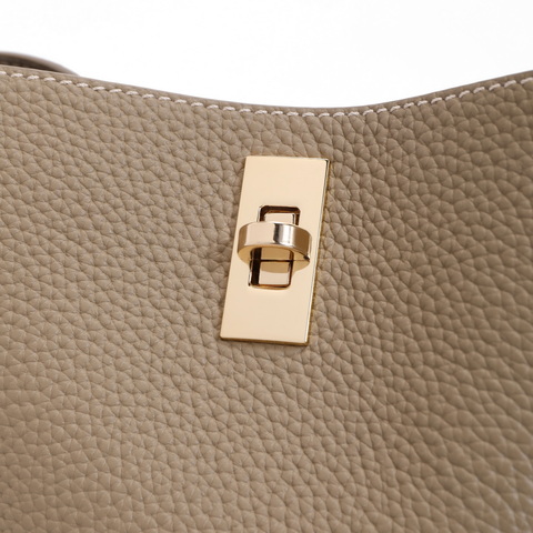 百丽包包女2024新商场同款通勤杏仁包单肩斜挎手提水桶包BL766AX5