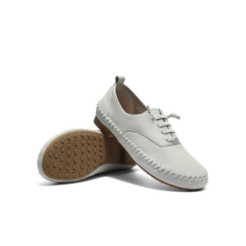 百丽小众时尚牛津鞋女2025秋新商场同款真皮薄底单鞋E2A1DCM5