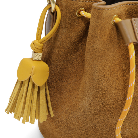 百丽包包女25秋商场同款复古绒面休闲单肩斜挎手提水桶包X7387CX5