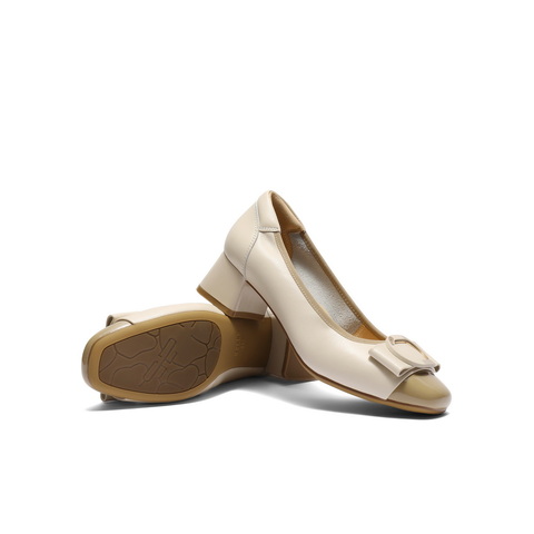 百丽气质方跟浅口单鞋女2025秋新商场同款真皮通勤单鞋E1A1DCQ5