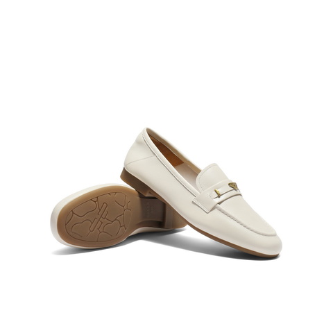 百丽秀气乐福鞋女2025秋新商场同款质感真皮通勤乐福鞋E3C1DCA5