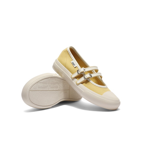 百丽轻便薄底休闲玛丽珍鞋女2025秋新双条带舒适帆布鞋B2674CQ5