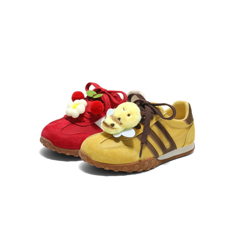 百丽拼色德训鞋女童2025春新商场同款舒适运动休闲鞋60720A85