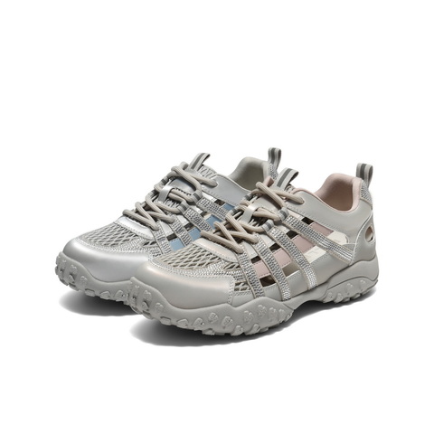 百丽闪耀水钻老爹鞋女2025秋新商场同款透气镂空休闲鞋E4B1DCM5