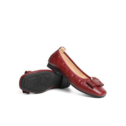 百丽气质方扣平底便鞋女2025秋新商场同款真皮软底单鞋E3W1DCQ5